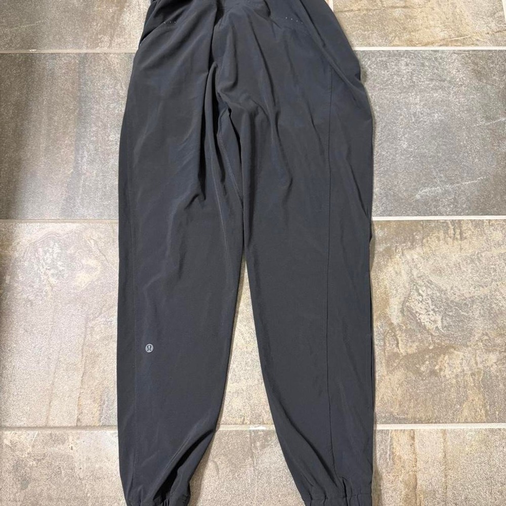 Lululemon Adapted State High-Rise Jogger *Airflow Black Size 6